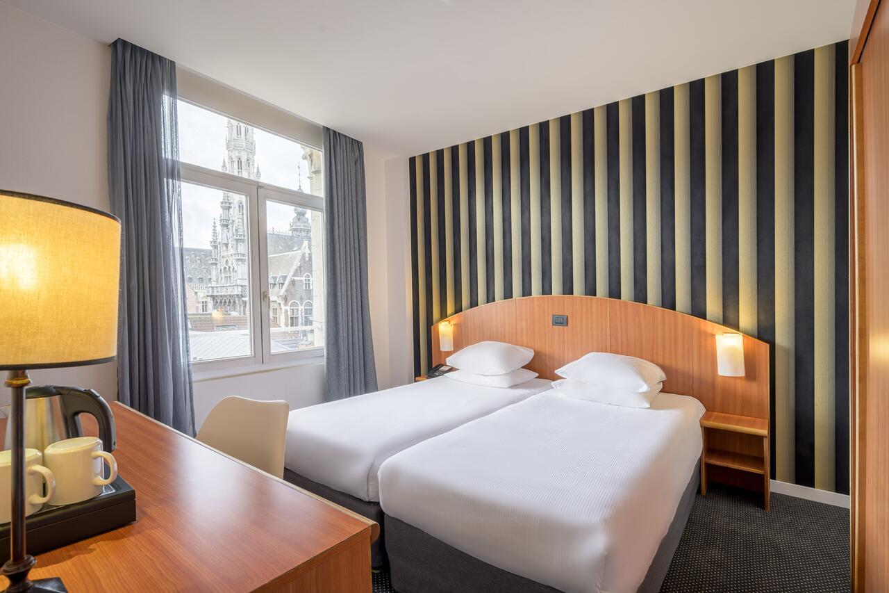 Aris Grand Place Hotel Brussels Exterior photo
