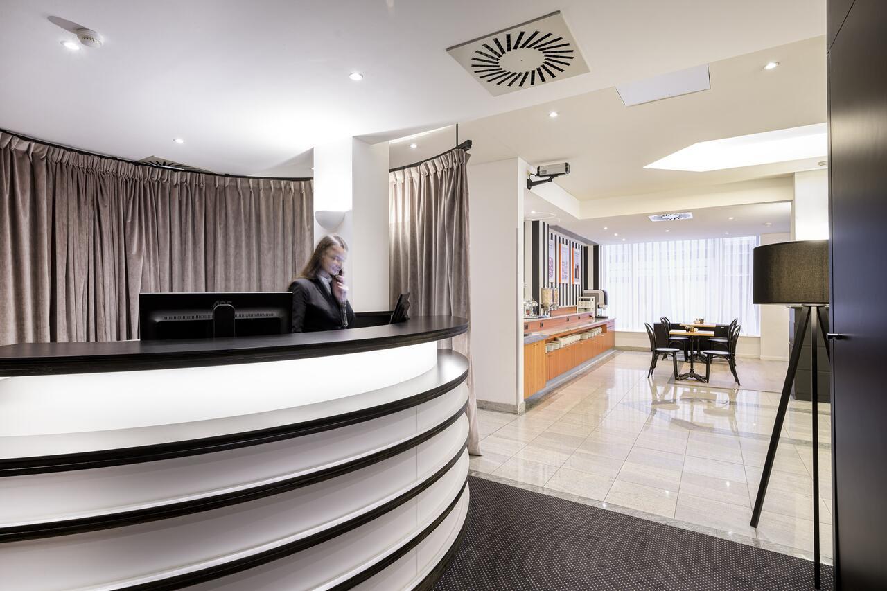 Aris Grand Place Hotel Brussels Exterior photo