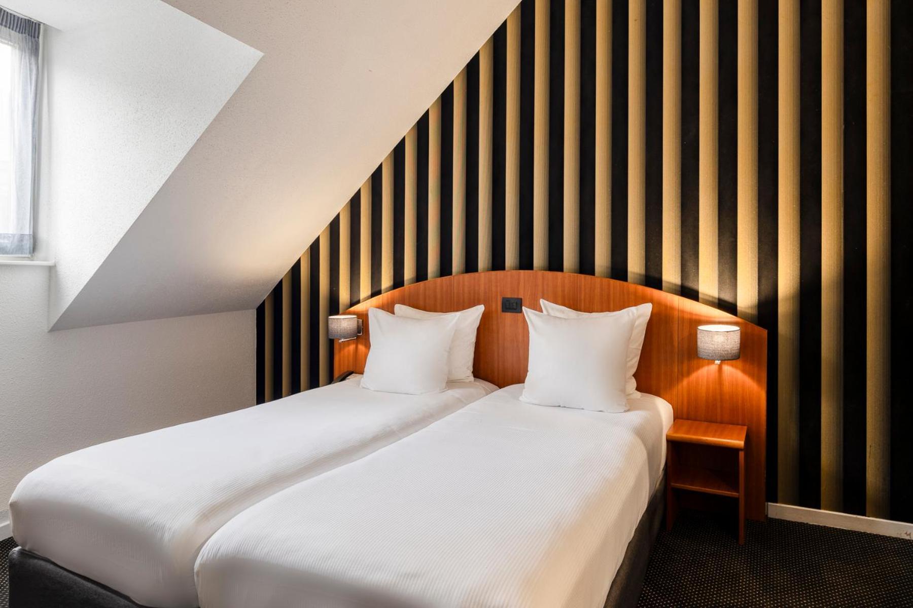 Aris Grand Place Hotel Brussels Exterior photo